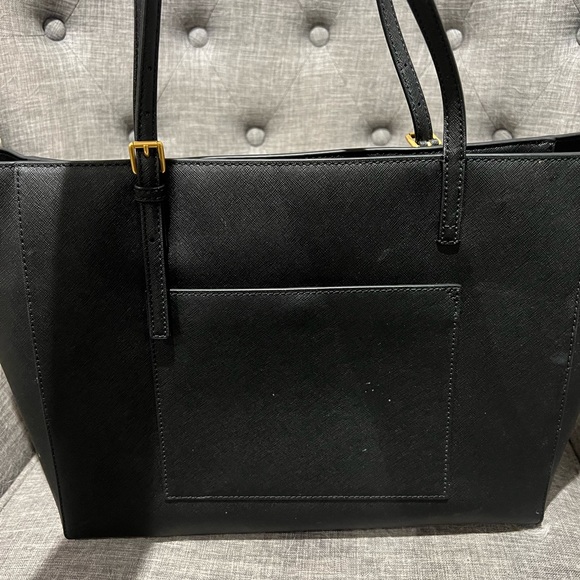 SOLD Tory Burch Emerson Large Tote - Picture 3 of 10